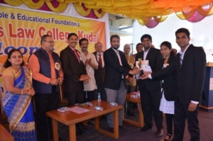 Felicitation of Moot Court Competition Winner at law college kudal